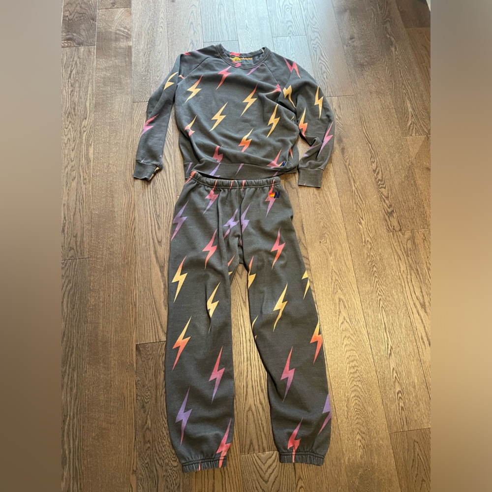 Aviator nation sweat suit. Asking $180 each piece $350 for the set.